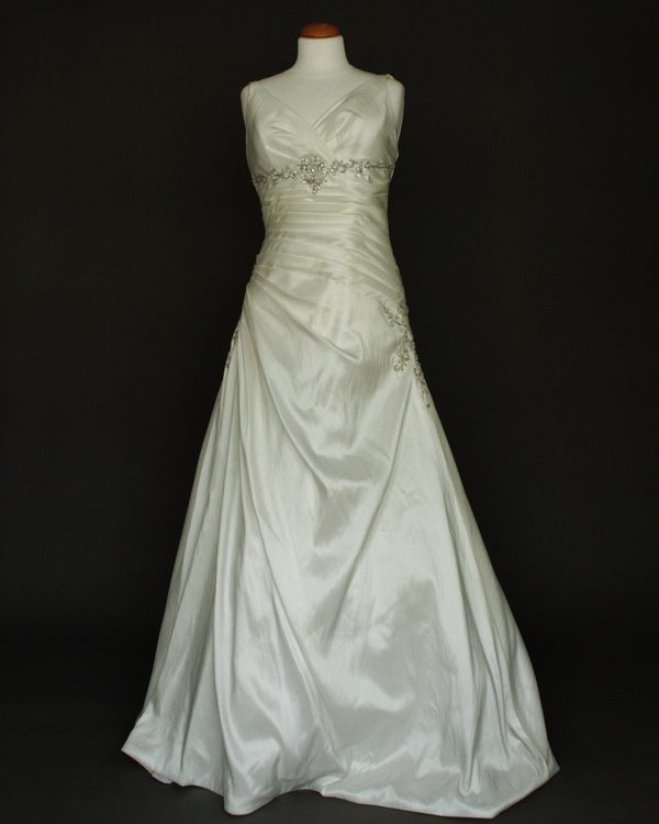 la mariée à bicyclette-depot-vente robe de mariée-lise-1507-38-004 (1) – Copy