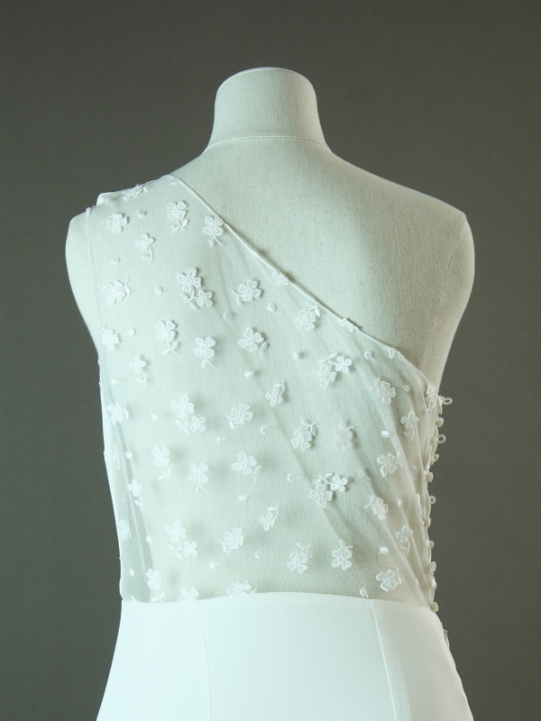 Nikki - Elise Hameau - La mariée à bicyclette - robe de mariée outlet - detail dos