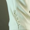 20-05-38-003 – Archambaud – Delphine Manivet – La mariée à bicyclette – robe de mariéee d’occasion – detail