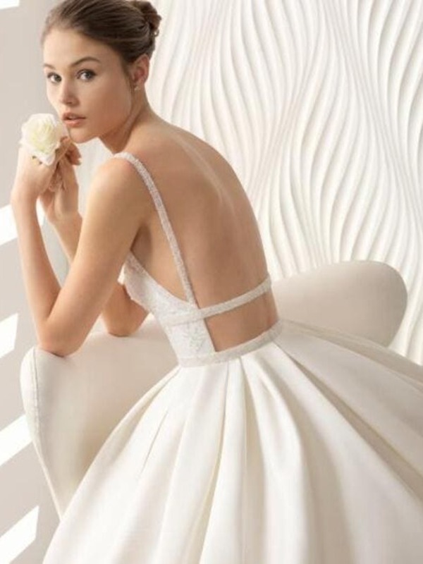 2007-38-004-Tenari-Rosa Clara-la-mariee-a-bicyclette-robe-de-mariee-seconde-main-cat (1)