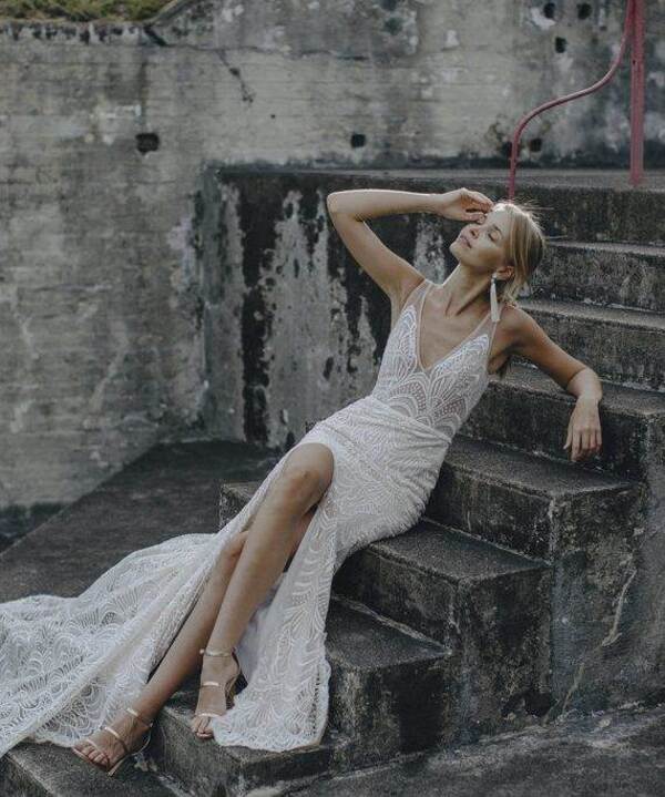 2204-38-005-harlie-madewithlove-la-mariee-a-bicyclette-robe-de-mariee-seconde-main-cat (5)