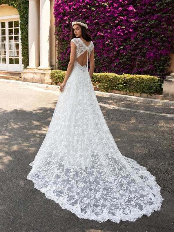 2407-36-001-ederne-pronovias-la-mariee-a-bicyclette-robe-de-mariee-seconde-main-cat (1)