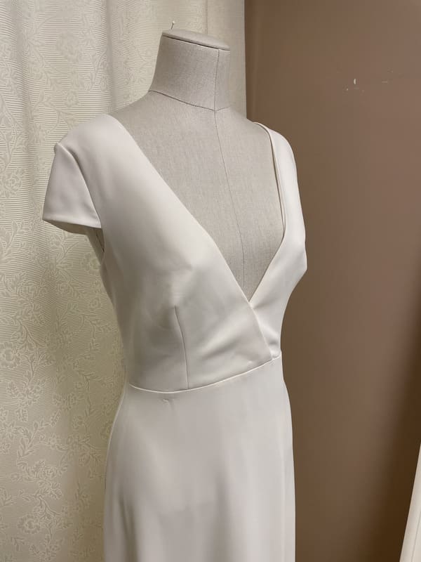 2501-42-009-maria-maison-boneva-la-mariee-a-bicyclette-robe de mariee-outlet (2)