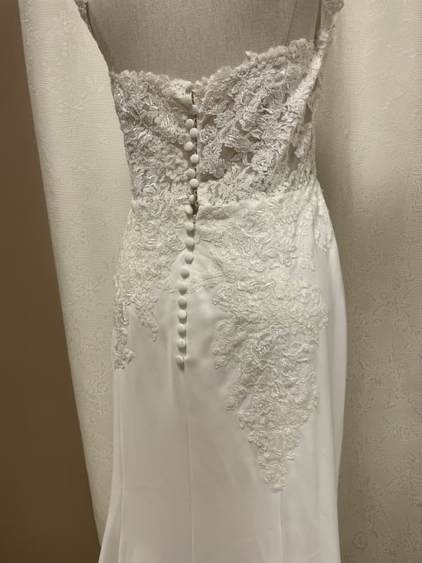 2504-40-003-laelia-san-patrick-la-mariee-a-bicyclette-robe-de-mariee-outlet (1)