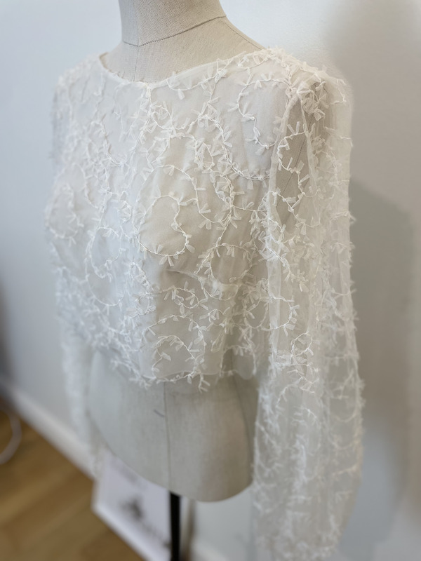 2410-38-013-elmira-la-mariee-a-bicyclette-robe-de-mariee-outlet (4)