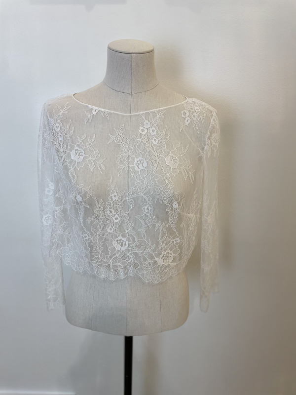 2501-38-012-freya-la-mariee-a-bicyclette-robe-de-mariee-outlet (4)