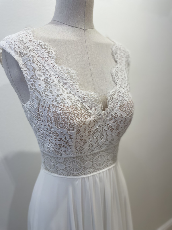2504-38-001-laure-marylise-la-mariee-a-bicyclette-robe-de-mariee-seconde-main (3)