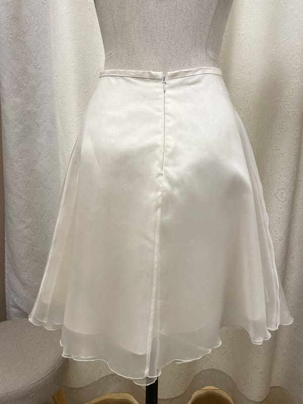 2504-38-012-july-veronique-billiet-la-mariee-a-bicyclette-robe-de-mariee-seconde-main (7)