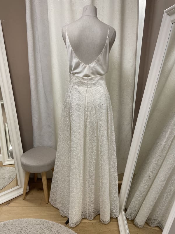 2504-38-014-giulia-veronique-billet-la-mariee-a-bicyclette-robe-de-mariee-seconde-main (5)